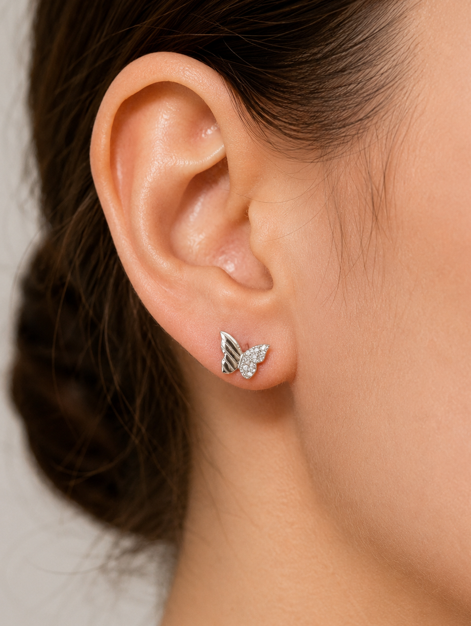 Aros Mariposa Plata y Luz
