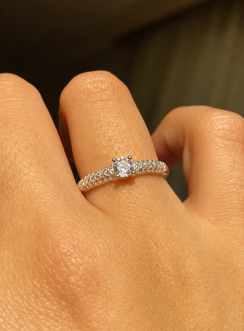 Anillo Promesa de Luz